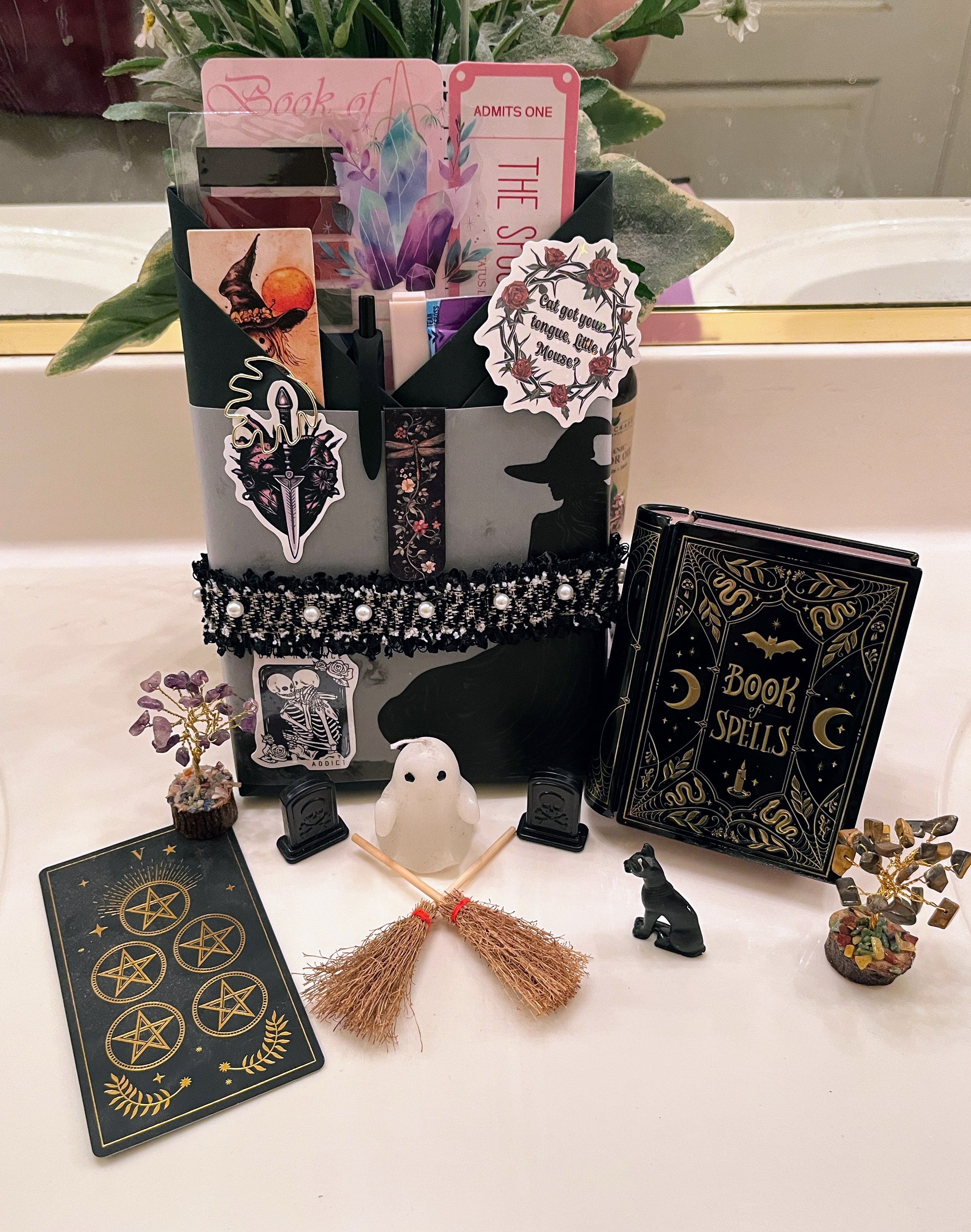 Blind Date with a Book- ✨Imperfect✨