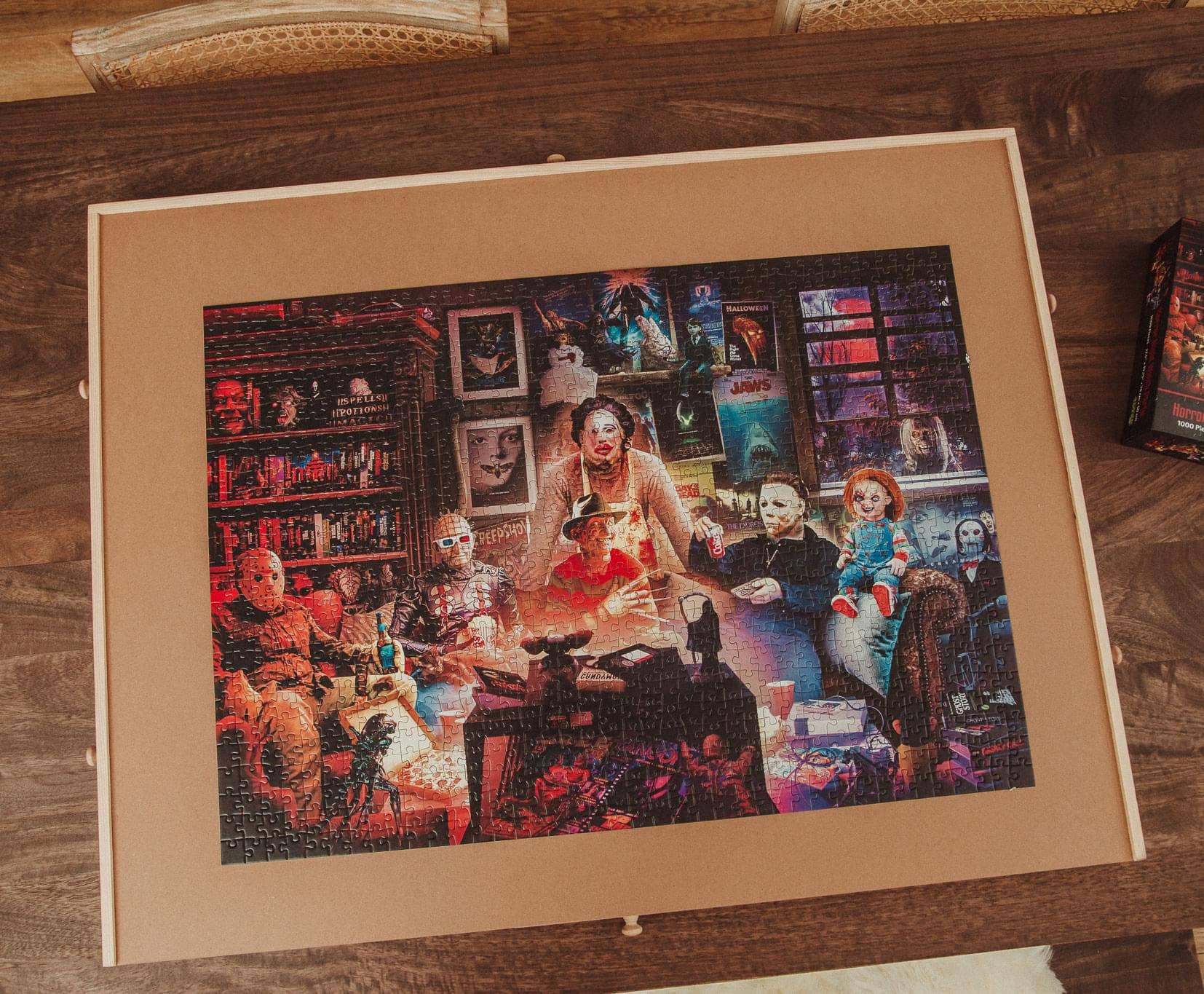 Horror Night Watch Party 1000 Piece Jigsaw Puzzle: None